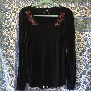 American eagle embroidered top💫